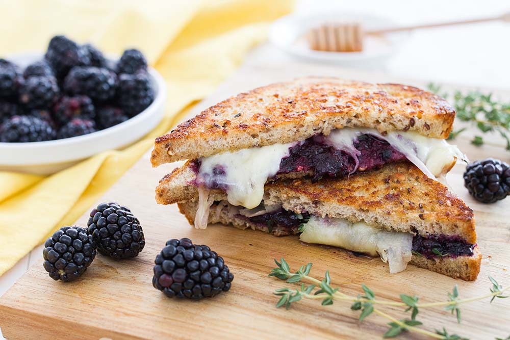 blackberry-gruyere-grilled_cheese-1