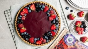 Vegan Berry Chocolate Tart