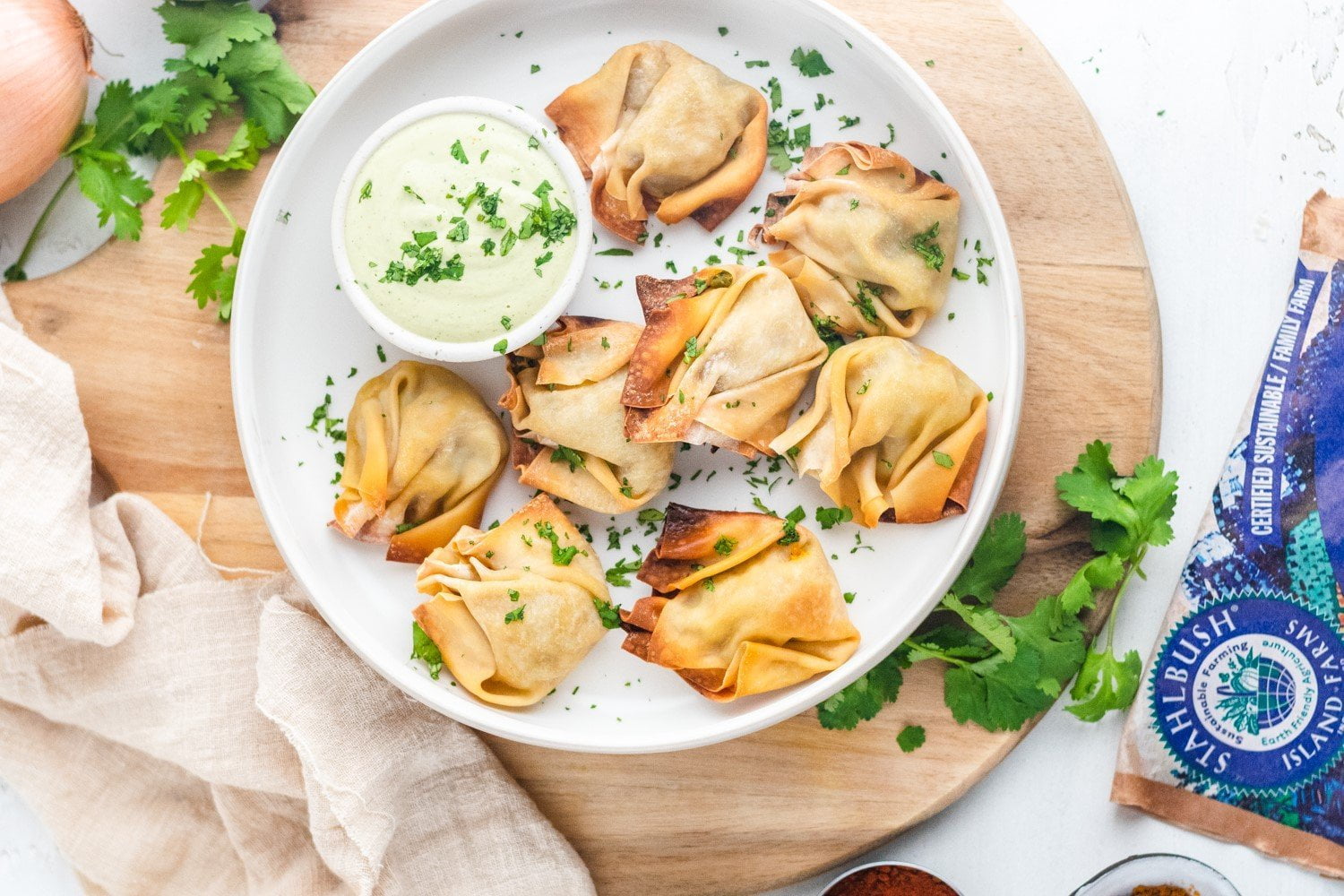veggie-samosas-3 Veggie Samosas with Avocado Cilantro Sauce