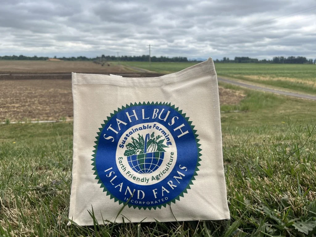 tote bag giveaway