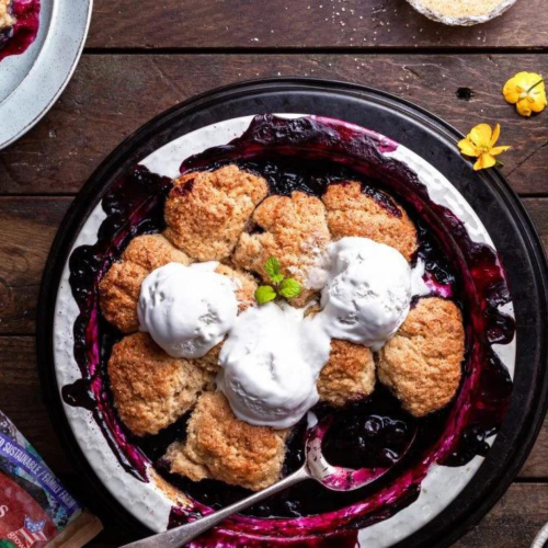 Easy Stahlbush blueberry cobbler