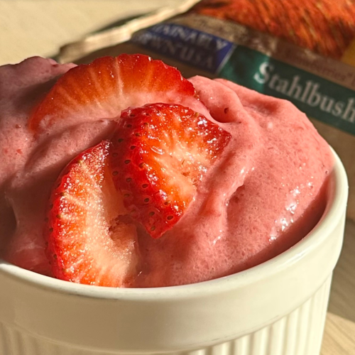 a bowl of strawberry frozen yogurt